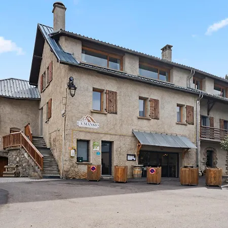 La Mansio De Bons Hostel *