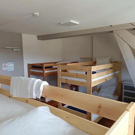 La Mansio De Bons Hostel
