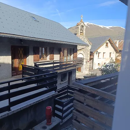 La Mansio De Bons Hostel *