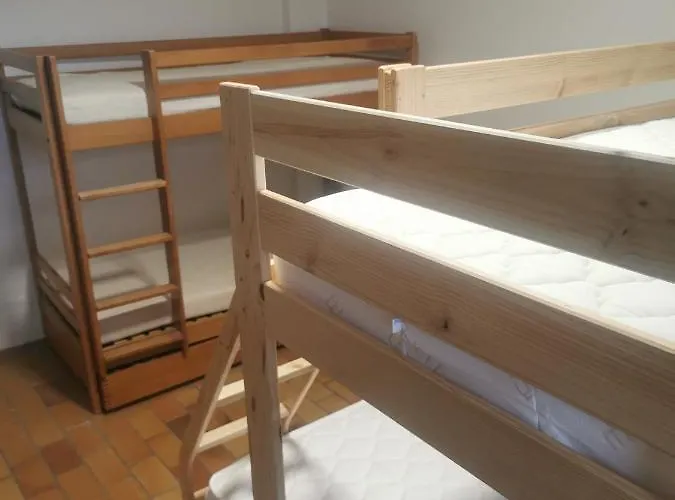 La Mansio De Bons Hostel *