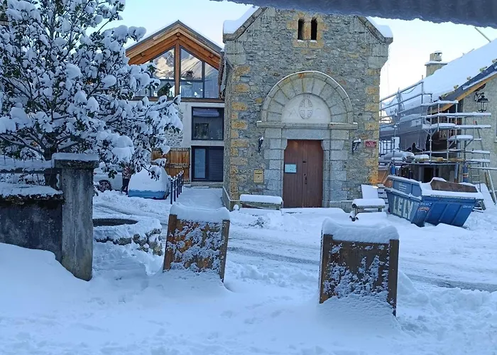 La Mansio De Bons Hostel *