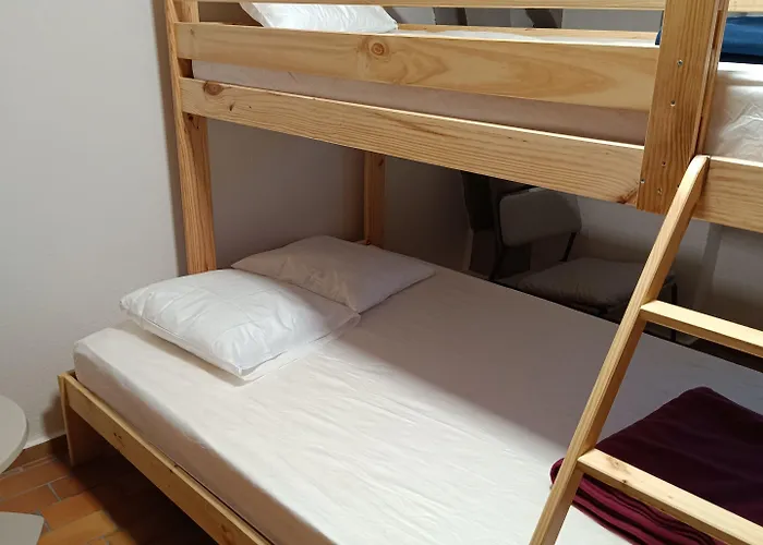 Hostel La Mansio De Bons