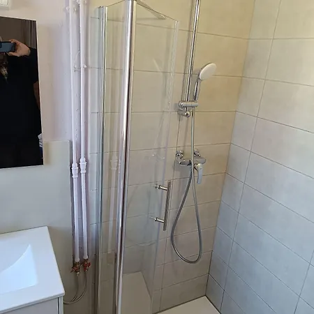 Ostello La Mansio De Bons