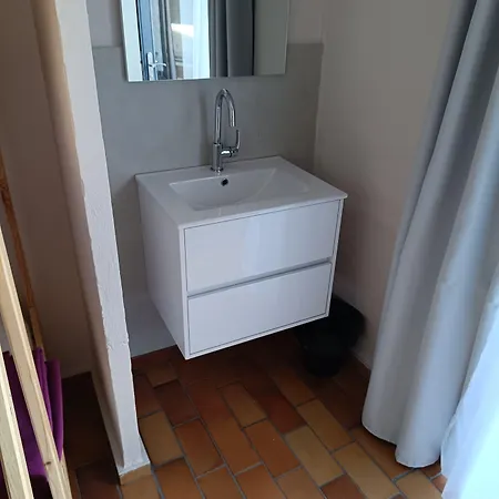 Ostello La Mansio De Bons *