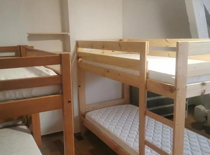 Hostel La Mansio De Bons *