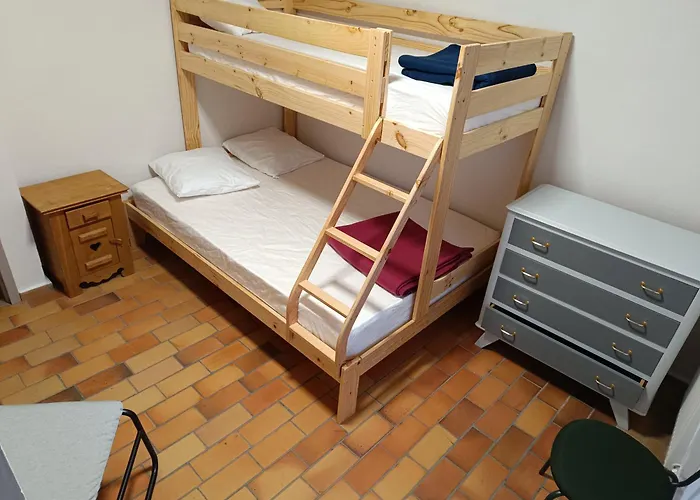 Hostel La Mansio De Bons