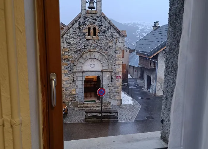 Hostel La Mansio De Bons