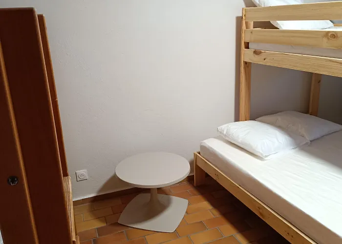 La Mansio De Bons Hostel *